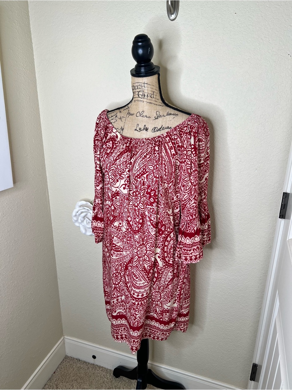 NTM: Umgee Red White Paisley Boho Shift Dress Bell Sleeve Knee Length Medium - Picture 5 of 15